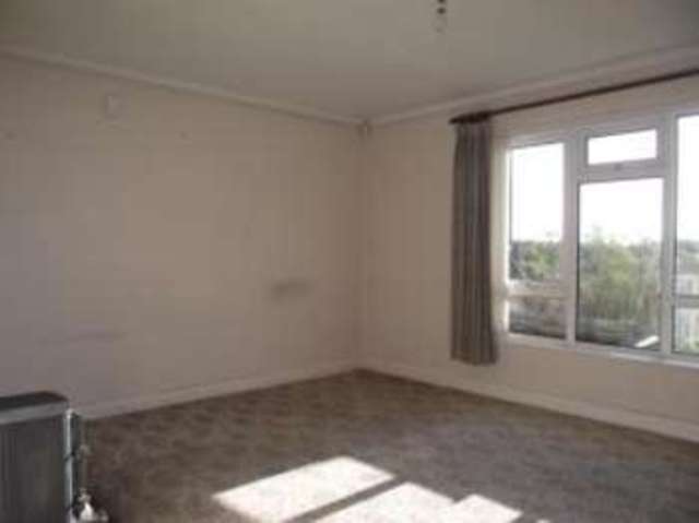  Image of 3 Bedroom Bungalow  For Sale at Shortlanesend Truro Shortlanesend, TR4 9DE