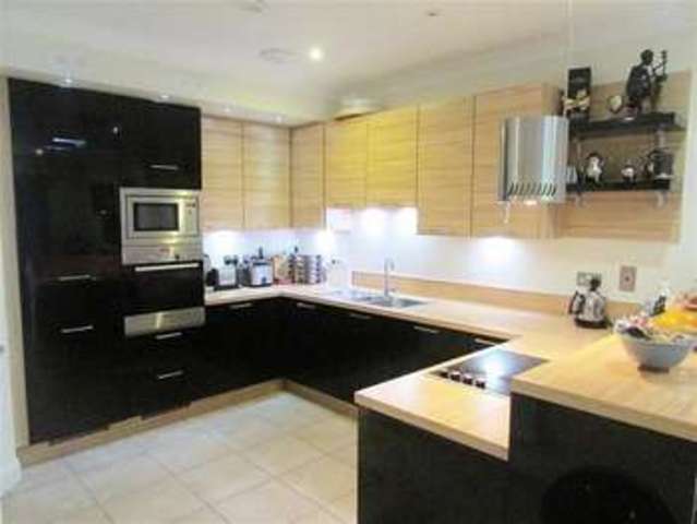  Image of 4 Bedroom End Of Terrace  To Rent at Wantage, OX12 8FJ