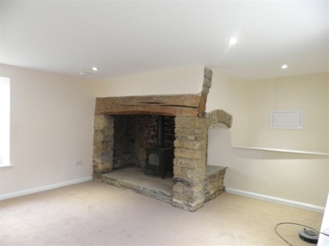  Image of 3 Bedroom Detached  For Sale at Yeovil, BA22 7BU