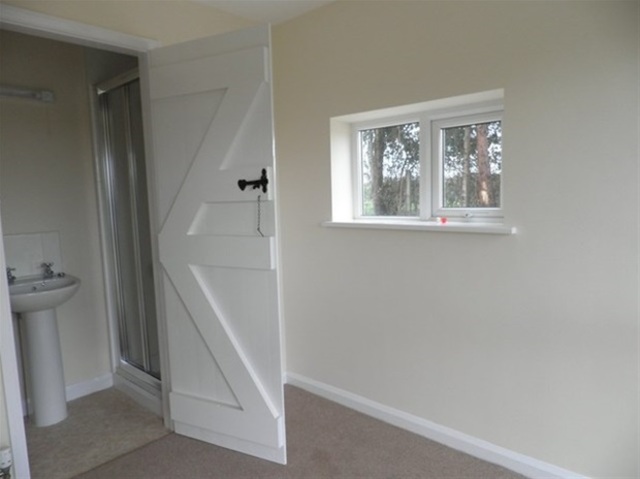  Image of 3 Bedroom Detached  For Sale at Yeovil, BA22 7BU
