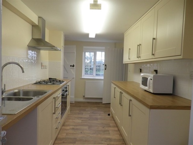  Image of 3 Bedroom Detached  For Sale at Yeovil, BA22 7BU