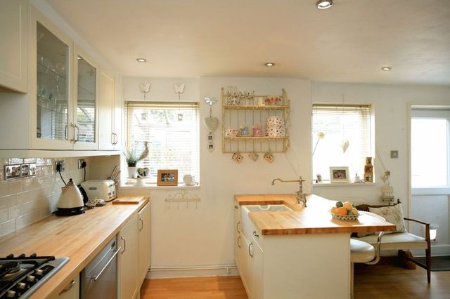  Image of 3 Bedroom Detached  For Sale at Tintagel Close Array Charlton, SP10 4DD