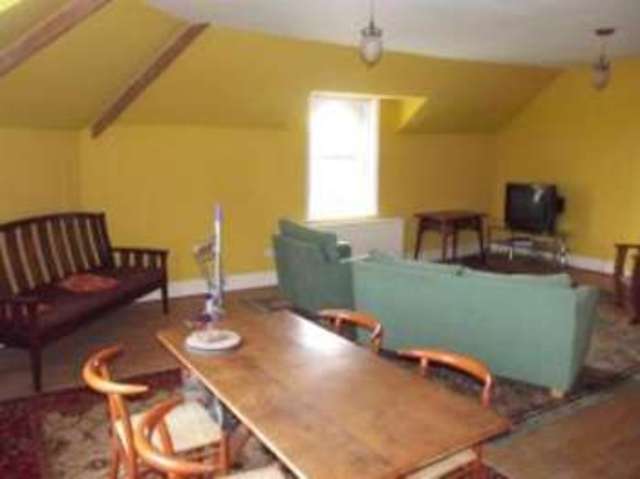 living room Image of 2 Bedroom Flat For Sale at Wangford Beccles Clay Common, NR34 8RA Image of living room