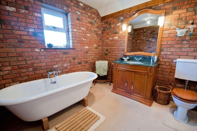  Image of 4 Bedroom Detached  For Sale at Carr Road  Ulceby, DN39 6TX