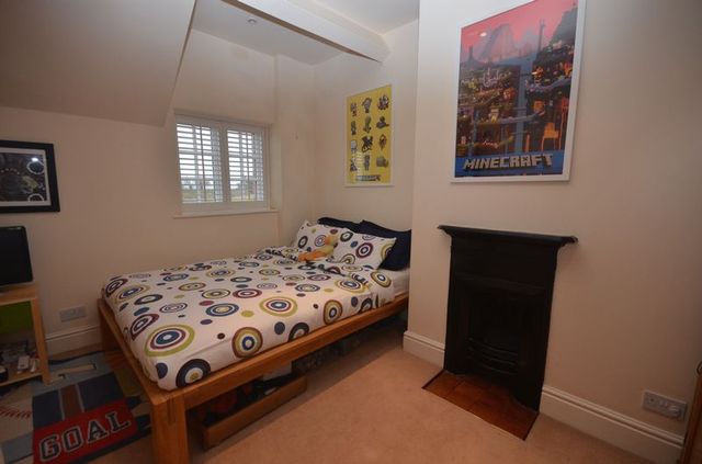  Image of 3 Bedroom Semi-Detached  For Sale at Gorstella Dodleston Chester, CH4 9LJ