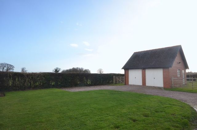  Image of 3 Bedroom Semi-Detached  For Sale at Gorstella Dodleston Chester, CH4 9LJ