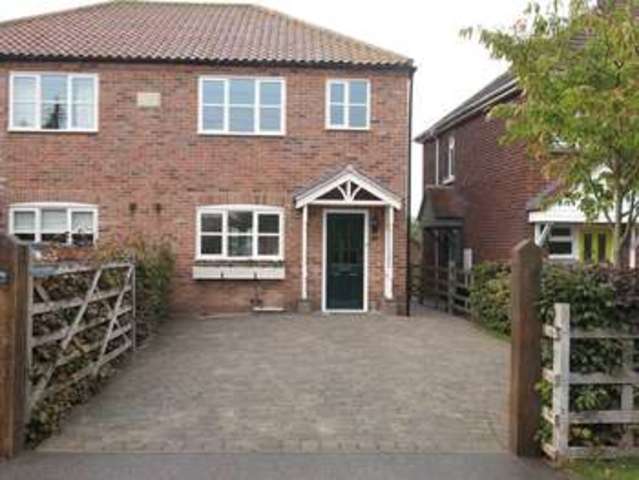  Image of 3 Bedroom Semi-Detached  For Sale at 32A Back Lane Dunston Lincoln, LN4 2EH