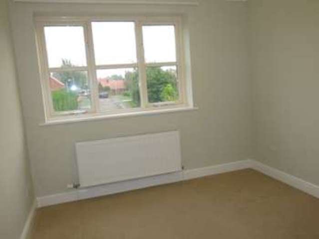  Image of 3 Bedroom Semi-Detached  For Sale at 32A Back Lane Dunston Lincoln, LN4 2EH