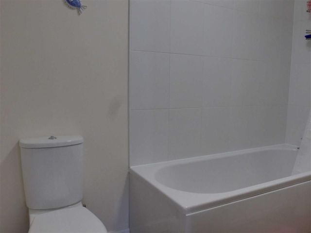  Image of 2 Bedroom Flat  For Sale at Cordwainers Court Worcester Worcester, WR2 4AX