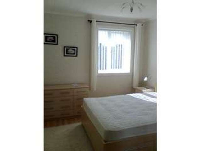  Image of 3 Bedroom Semi-Detached  For Sale at Darwin Crescent  Montagu, NE3 4TT