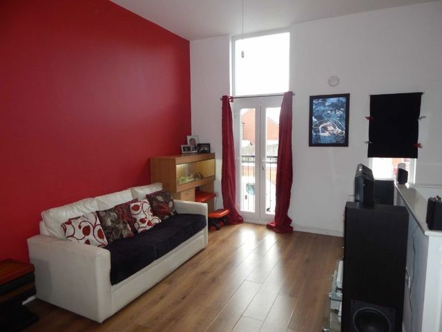  Image of 2 Bedroom Property  For Sale at North Cornelly Bridgend North Cornelly, CF33 4QA