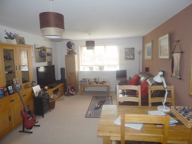  Image of 2 Bedroom Property  To Rent at North Cornelly Bridgend North Cornelly, CF33 4PD