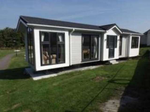  Image of 2 Bedroom Detached  For Sale at Trevelgue, Porth Newquay Tregurrian, TR8 4AR