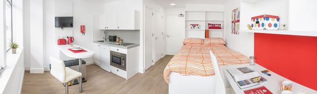 bedroom Image of 1 Bedroom Flat To Rent at Whiteladies Road Clifton Bristol, BS8 2QA Image of bedroom