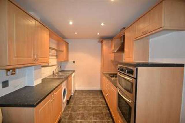  Image of 3 Bedroom End Of Terrace  To Rent at Wimbledon Common, SW15 3ER