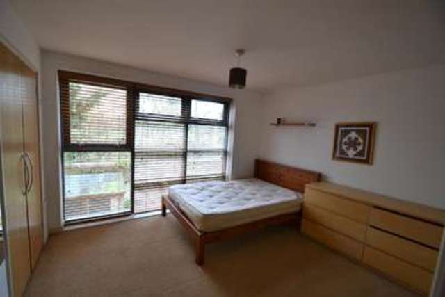  Image of 3 Bedroom End Of Terrace  To Rent at Wimbledon Common, SW15 3ER