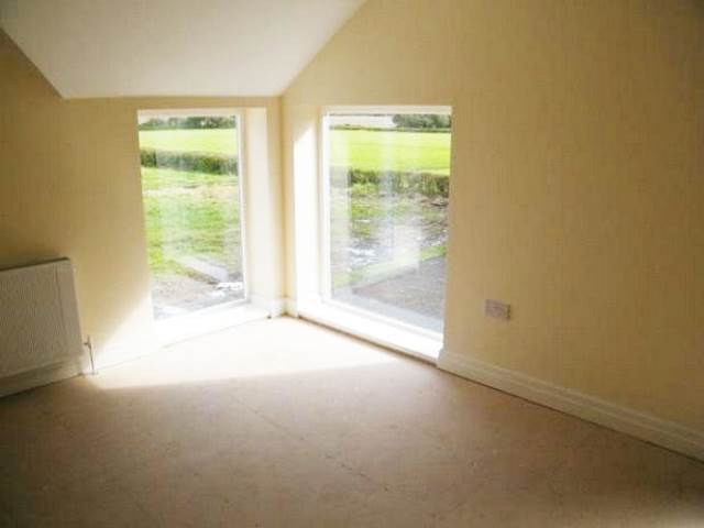  Image of 3 Bedroom Detached  To Rent at Newport  Newport, NP10 8UF