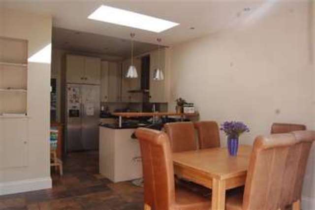  Image of 3 Bedroom Terraced  To Rent at Wimbledon Common, SW15 3RW