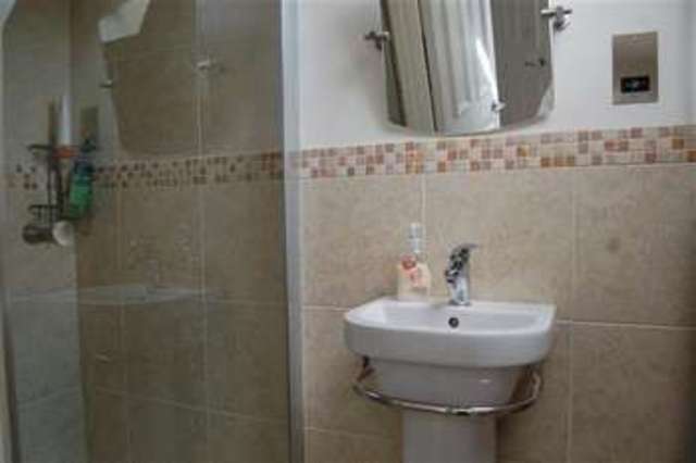  Image of 3 Bedroom Terraced  To Rent at Wimbledon Common, SW15 3RW