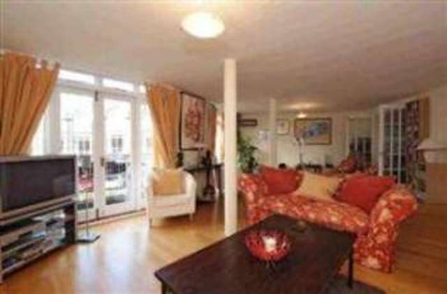  Image of 4 Bedroom Town House  For Sale at Wantage Oxfordshire Wantage, OX12 8DL