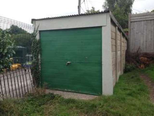  Image of 2 Bedroom Cottage  For Sale at Beare Cottages Beare Square Broadclyst, EX5 3JZ