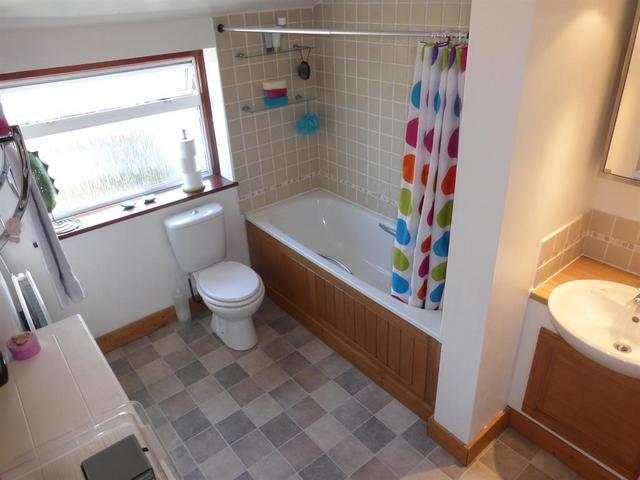  Image of 2 Bedroom Terraced  For Sale at Woolwich Road Bexleyheath Bexleyheath, DA7 4LL
