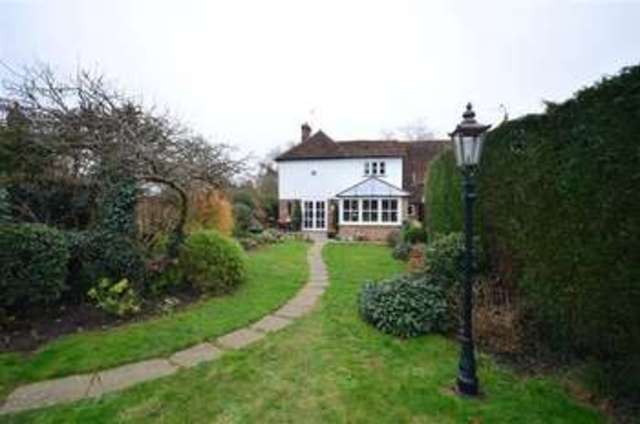  Image of 3 Bedroom End Of Terrace  For Sale at Headcorn Ashford Headcorn, TN27 9NP