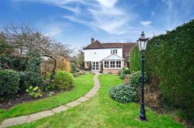  Image of 3 Bedroom End Of Terrace  For Sale at Headcorn Ashford Headcorn, TN27 9NP