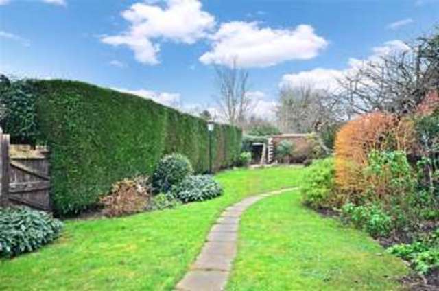 Image of 3 Bedroom End Of Terrace  For Sale at Headcorn Ashford Headcorn, TN27 9NP