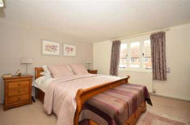  Image of 3 Bedroom End Of Terrace  For Sale at Headcorn Ashford Headcorn, TN27 9NP
