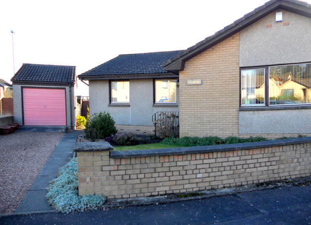 Image of 3 Bedroom Bungalow  To Rent at Carnoustie Dundee Dundee, DD7 7NT