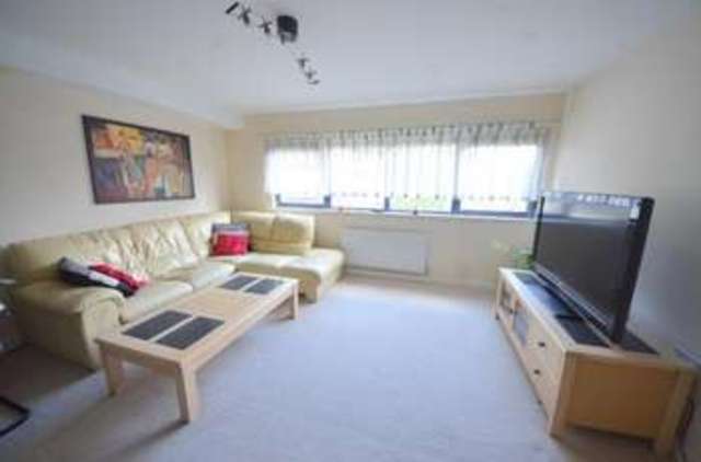  Image of 1 Bedroom Apartment  For Sale at Cottage Road  Islington, N7 8TP