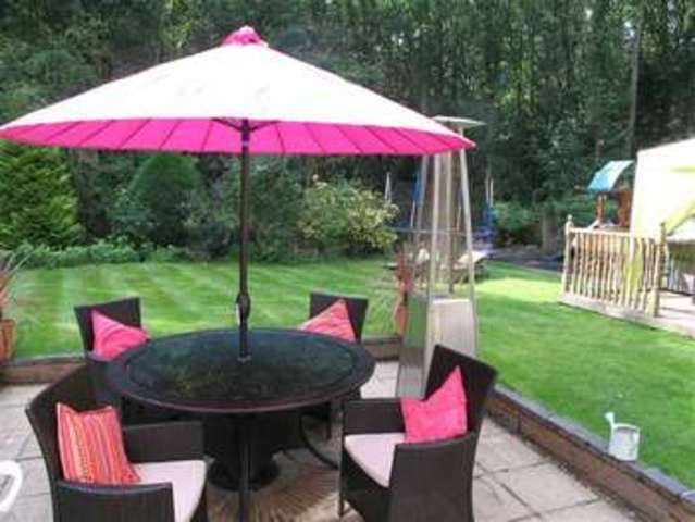  Image of 3 Bedroom Detached  For Sale at Birmingham Road Mappleborough Green Studley, B80 7BH