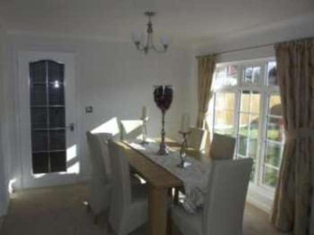 Image of 2 Bedroom Bungalow  For Sale at Boroughbridge Road Ripon Ripon, HG4 1UF