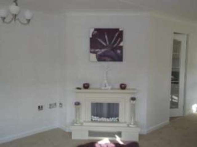  Image of 2 Bedroom Bungalow  For Sale at Boroughbridge Road Ripon Ripon, HG4 1UF