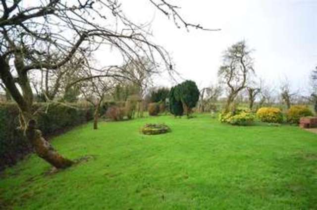  Image of 3 Bedroom Detached  For Sale at Headcorn Ashford Headcorn, TN27 9PE