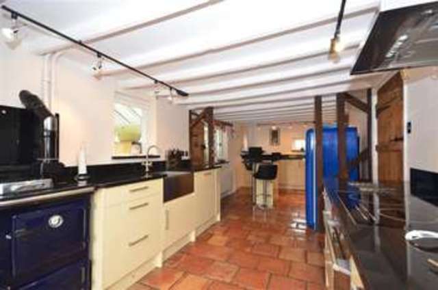  Image of 3 Bedroom Detached  For Sale at Headcorn Ashford Headcorn, TN27 9PE