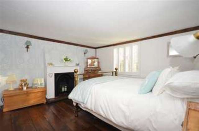  Image of 3 Bedroom Detached  For Sale at Headcorn Ashford Headcorn, TN27 9PE