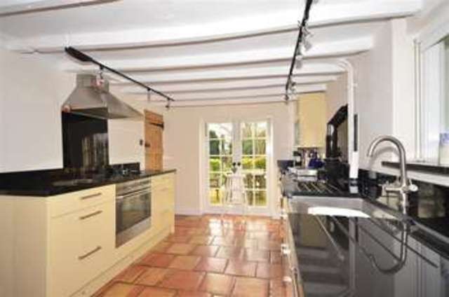  Image of 3 Bedroom Detached  For Sale at Headcorn Ashford Headcorn, TN27 9PE