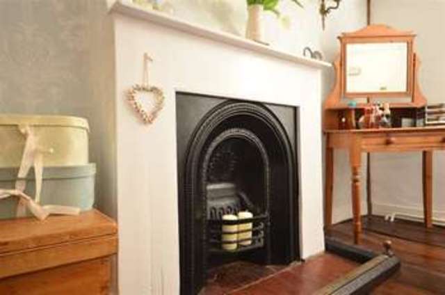  Image of 3 Bedroom Detached  For Sale at Headcorn Ashford Headcorn, TN27 9PE