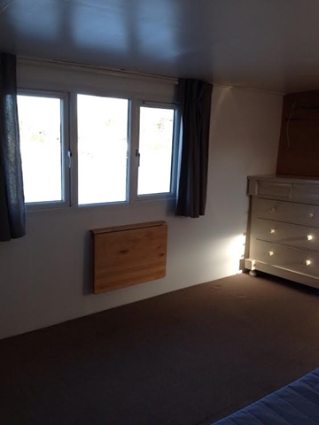  Image of Studio  To Rent at Ducks Walk  Twickenham, TW1 2DD