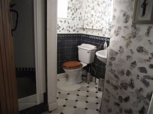  Image of 1 Bedroom Semi-Detached  To Rent at Carn Stithians Truro, TR3 7AW