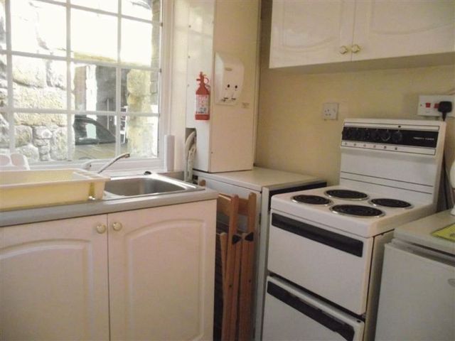  Image of 1 Bedroom Semi-Detached  To Rent at Carn Stithians Truro, TR3 7AW