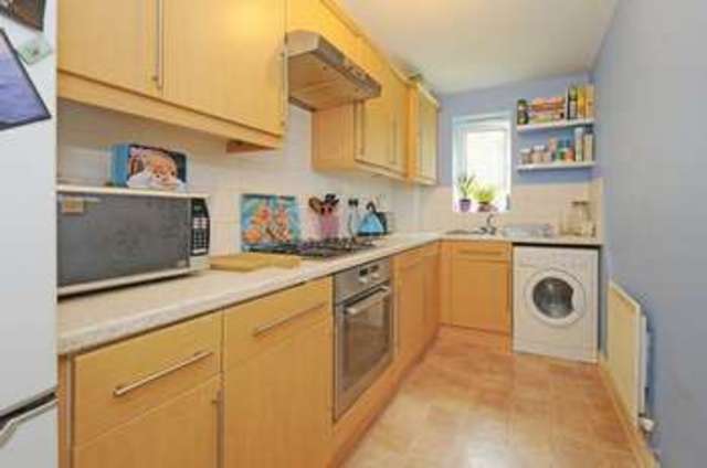  Image of 2 Bedroom Flat  For Sale at Smiths Wharf  Wantage, OX12 9GX