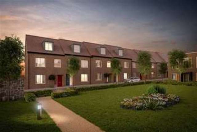  Image of 4 Bedroom Property  To Rent at Midhurst, GU29 9JR