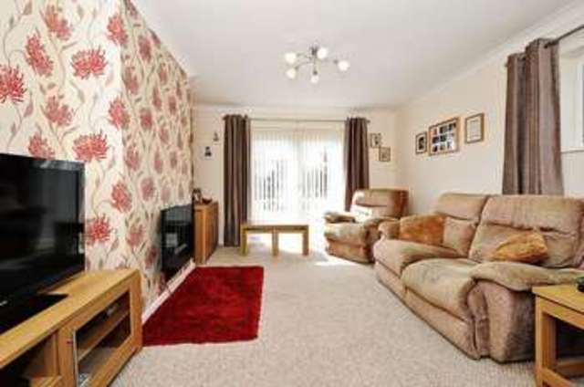  Image of 3 Bedroom Detached  For Sale at Truelocks Way  Wantage, OX12 7EF