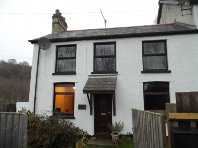  Image of 4 Bedroom Semi-Detached  For Sale at Caerphilly NP11 3PL Caerphilly, NP11 3PL
