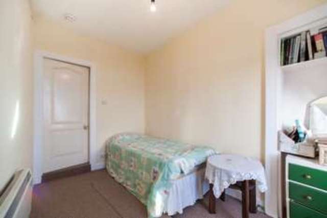  Image of 4 Bedroom Detached  For Sale at .  Tighnabruaich, PA21 2DS