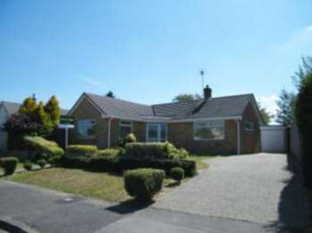  Image of 3 Bedroom Bungalow  For Sale at Corfe Mullen Wimborne Corfe Mullen, BH21 3PG