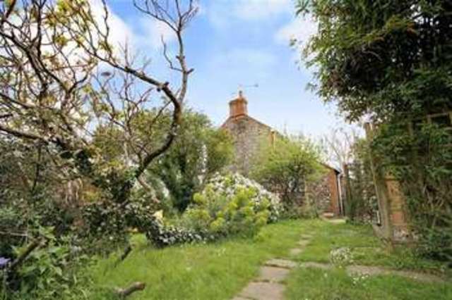  Image of 2 Bedroom Semi-Detached  For Sale at Durrington, BN13 2PU